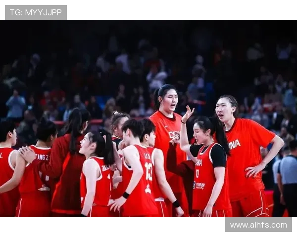 李月汝韩旭张子宇领衔女篮内线攻守 李月汝韩旭张子宇领衔女篮内线攻守