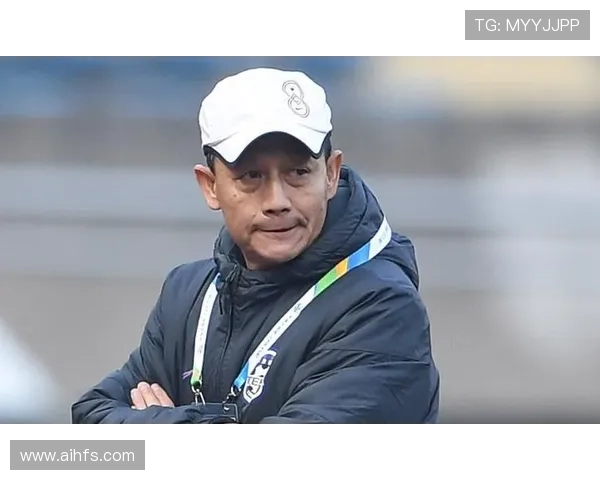 球迷追问何时终场津门虎摊手回